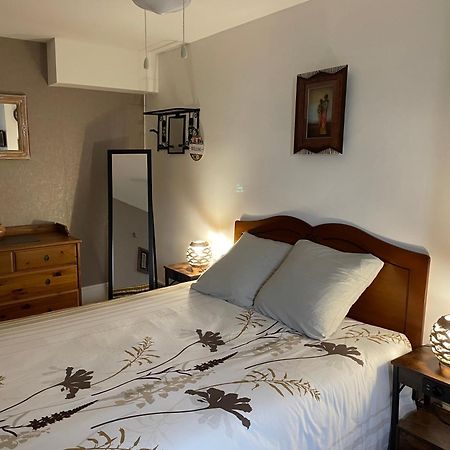 Les Agapanthes Bed & Breakfast Vaux-en-Beaujolais Dış mekan fotoğraf
