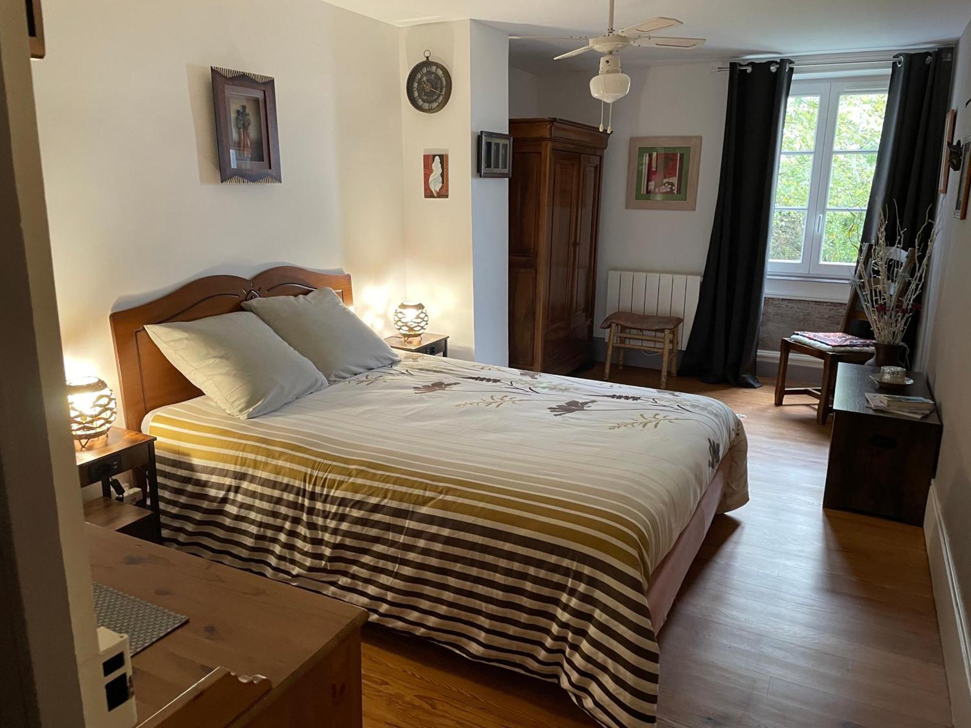 Les Agapanthes Bed & Breakfast Vaux-en-Beaujolais Dış mekan fotoğraf